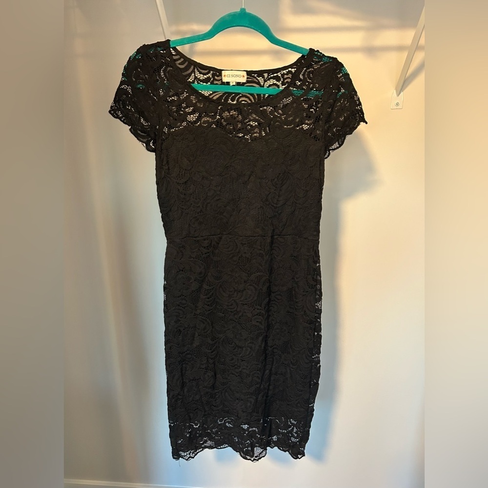 Chic Black Lace Dress